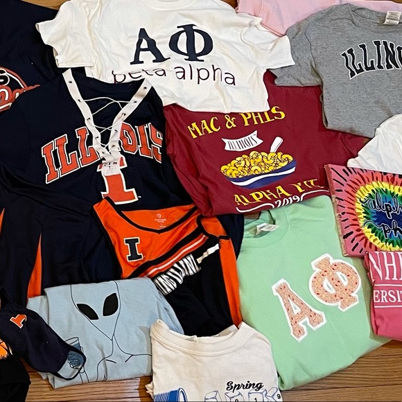 Illinois alpha phi bundle - Picture 13 of 15